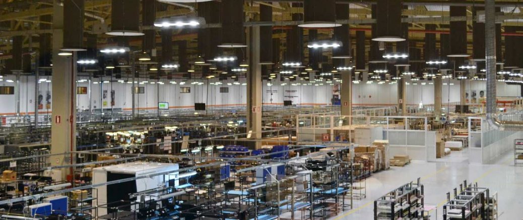 Iluminatul eficient, cheia productivității ridicate din halele de producție Iluminatul eficient, cheia productivității ridicate din halele de producție