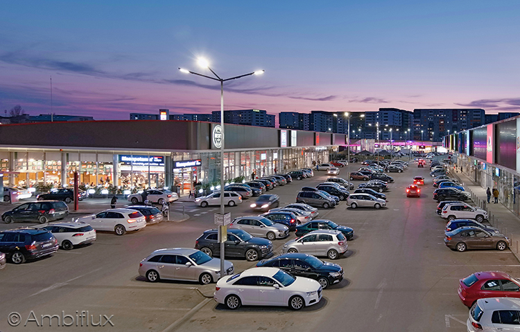 Lampi_led_pt_iluminat_parcare_parc_retail